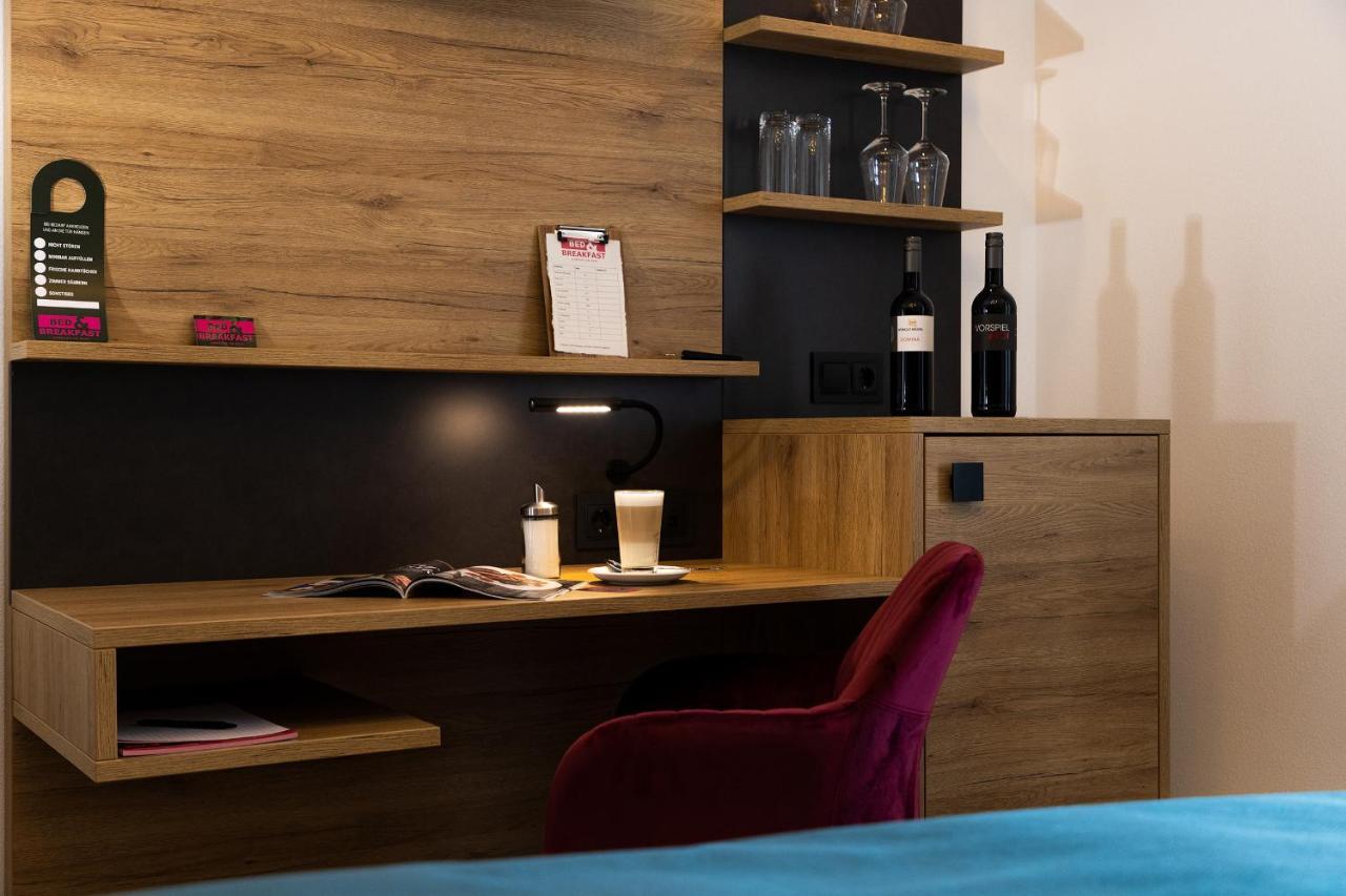 Bed And Breakfast - Homburg Am Main Εξωτερικό φωτογραφία